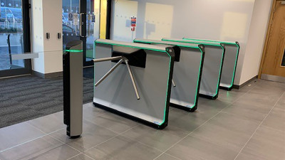 Продукция FlowMotion — безопасность и эстетика без компромиссов: 